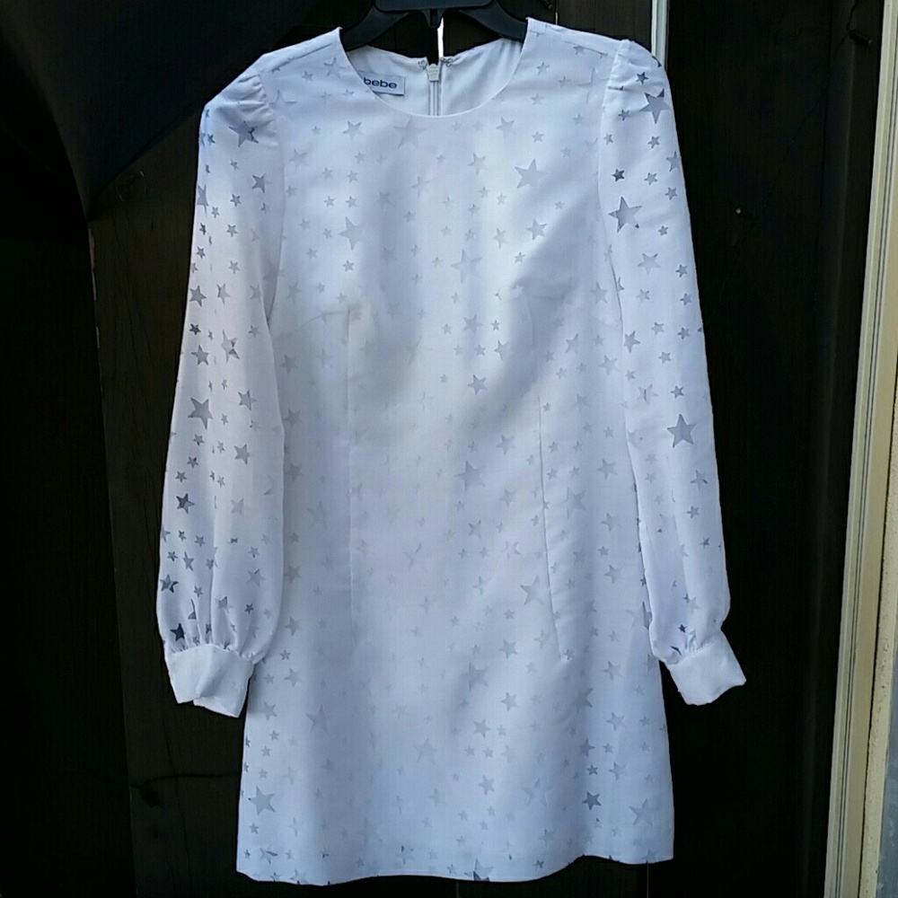 Bebe star print white dress!